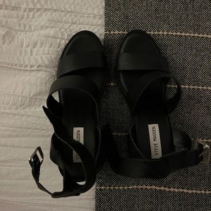 Steve Madden Chunky Black Heel